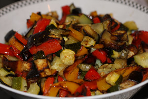 Je nach Gusto dunkler oder heller garen lassen, nach spätestens 45 Minuten aus dem Ofen nehmen