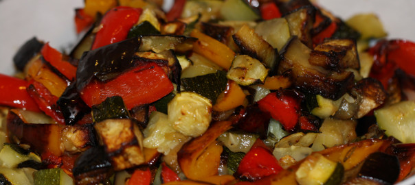 Italienisch angehauchtes Ofengemüse